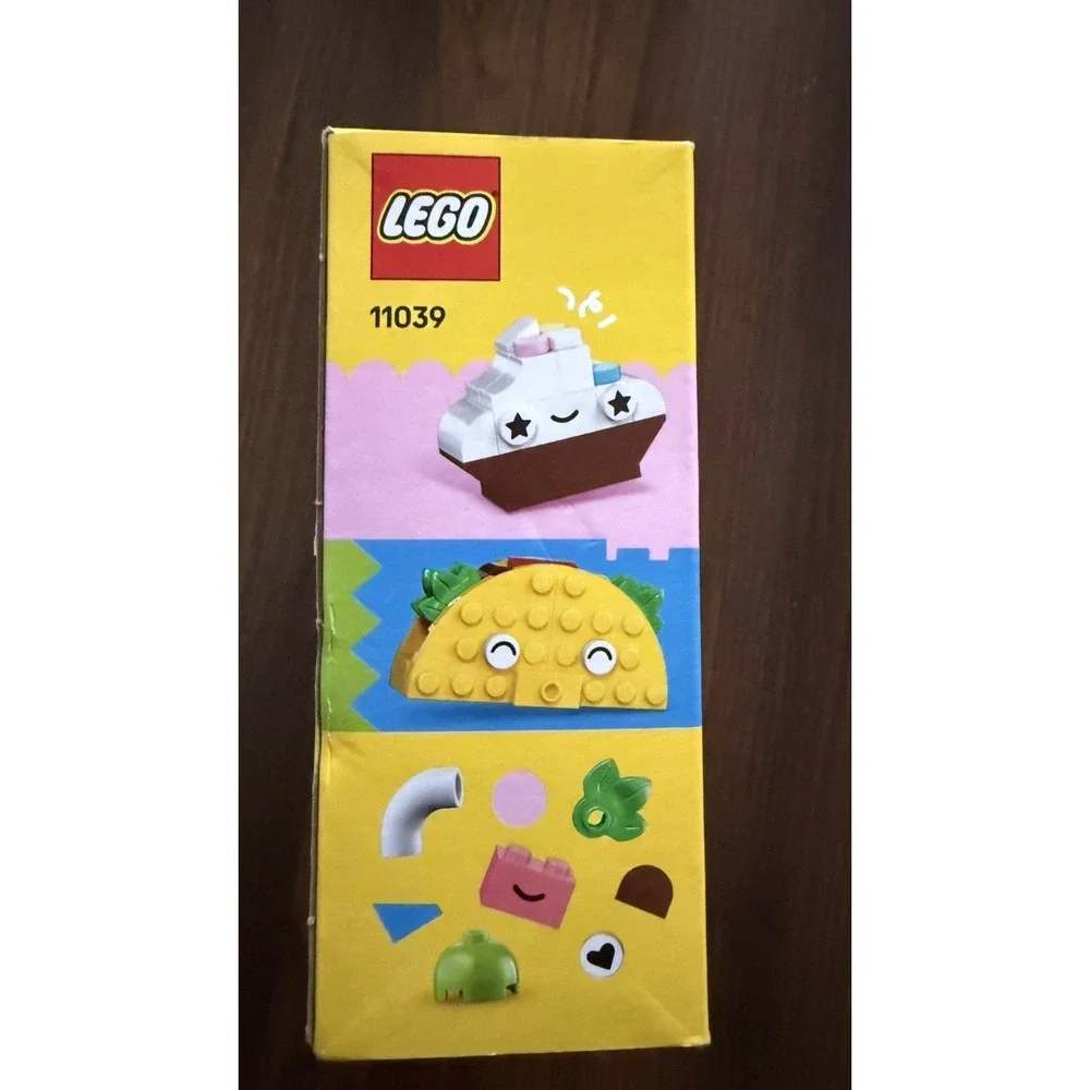 LEGO Classic Creative Food Friends Model #11039 150 Pc Building Kit Ages 4 & Up